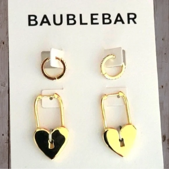 BaubleBar 2PC Earring Set Pierced Small Hoops and Locks New - Picture 2 of 3